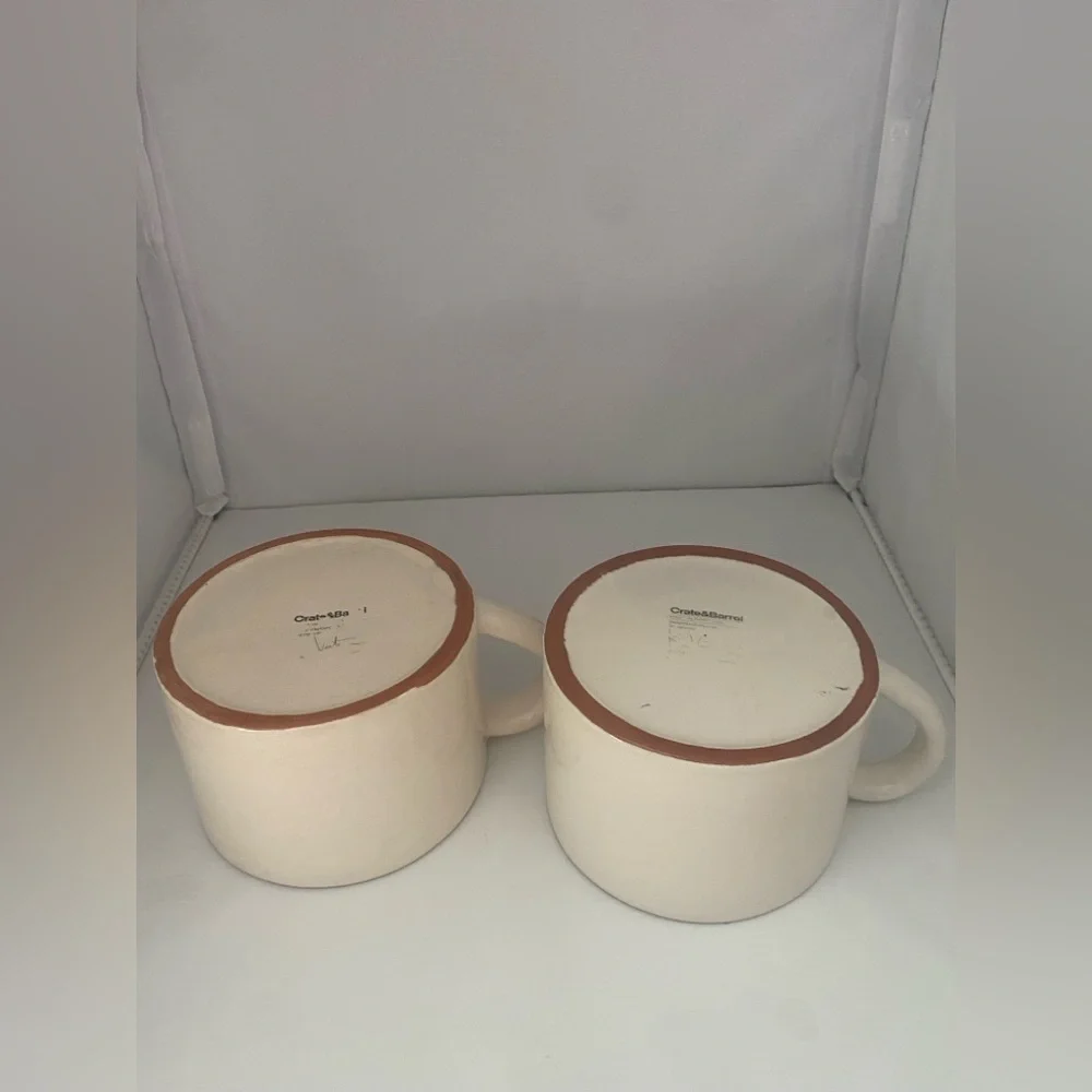 🐓 Crate & Barrel Rooster Mugs – Set of 2 Farmhouse Coffee Cups